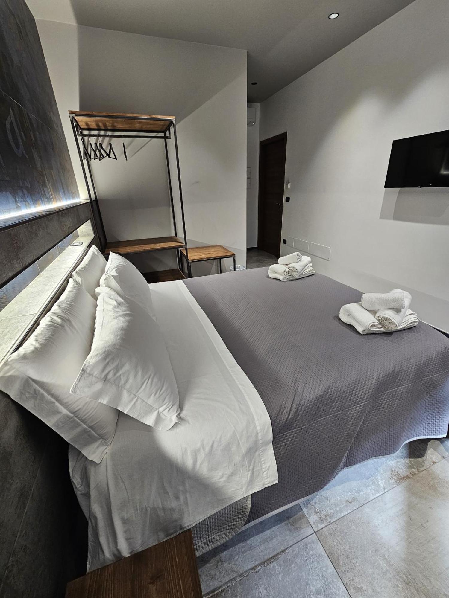Binario1 Rooms バルレッタ エクステリア 写真